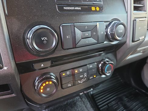 Used 2017 Ford F250 XL w/ Power Equipment Group image 17