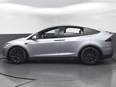 Used 2025 Tesla Model X AWD/4WD image 7