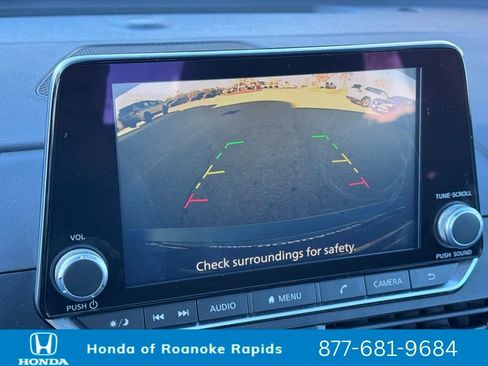 Used 2024 Nissan Altima 2.5 SV image 25