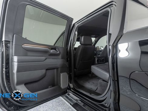Used 2025 GMC Sierra 1500 Denali w/ Technology Package AWD/4WD image 26
