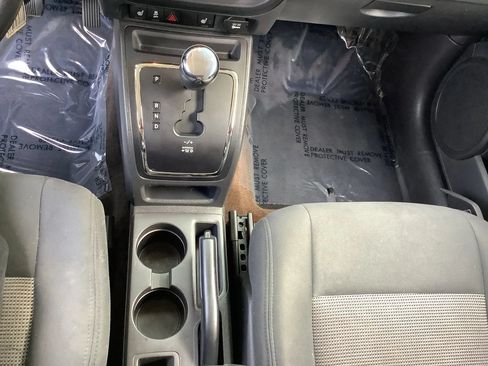 Used 2014 Jeep Patriot Latitude FWD image 22