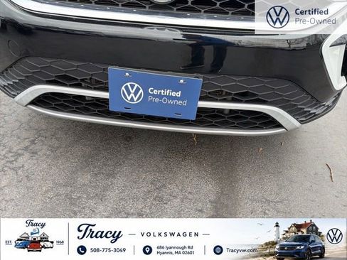 Certified 2022 Volkswagen Taos SEL AWD/4WD image 4