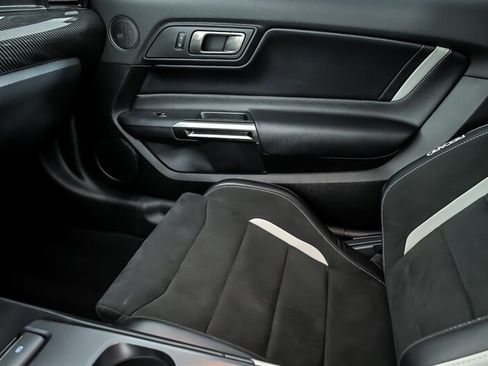 Used 2021 Ford Mustang Shelby GT500 w/ Carbon Fiber Track Pack RWD image 30