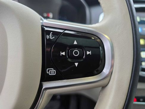 Certified 2023 Volvo XC90 T8 Plus w/ Protection Package Premier image 27