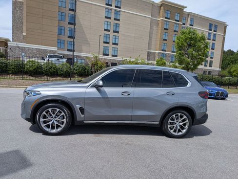 Used 2024 BMW X5 xDrive40i w/ Premium Package AWD/4WD image 6