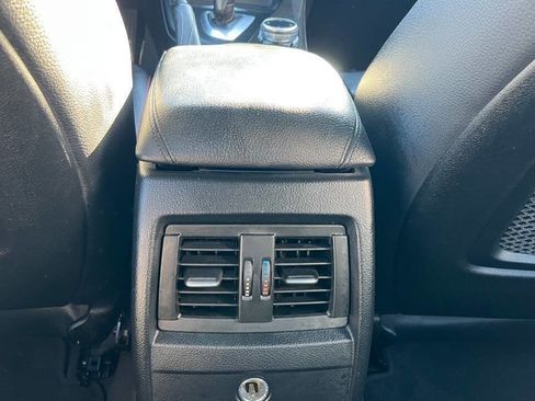 Used 2014 BMW 335i 335i 4dr Sedan image 24