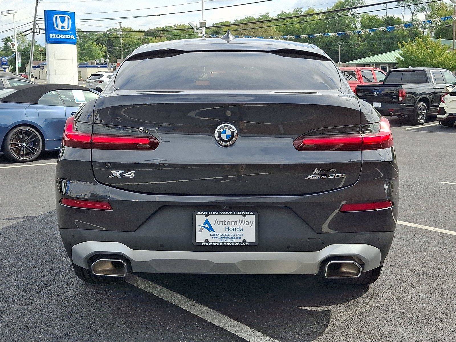 Used 2024 BMW X4 xDrive30i w/ Premium Package AWD/4WD image 5