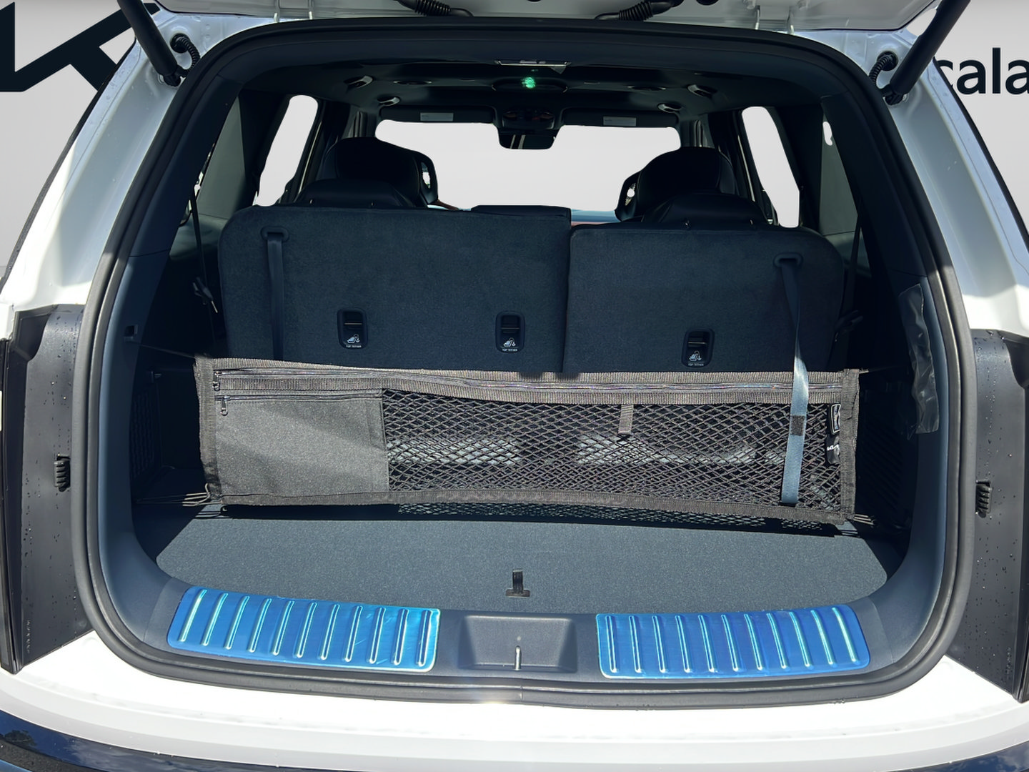 New 2027 Kia Telluride SX w/ Towing Package FWD image 9