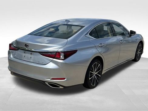 Used 2022 Lexus ES 350 w/ Premium Package image 9
