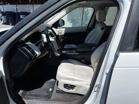Used 2020 Land Rover Discovery HSE Luxury AWD/4WD image 14