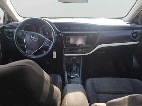 Used 2016 Scion iM Base 4dr Hatchback CVT image 8