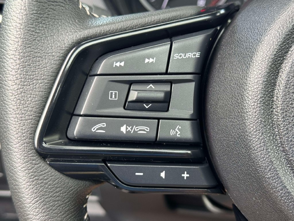 Used 2025 Subaru Forester Premium AWD/4WD image 19
