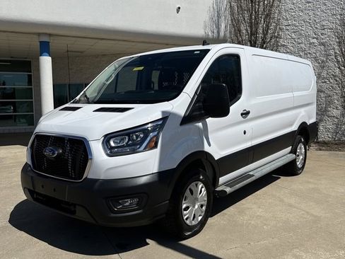 Used 2024 Ford Transit 250 Low Roof w/ Exterior Upgrade Package image 7