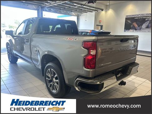Used 2023 Chevrolet Silverado 1500 LT AWD/4WD image 5