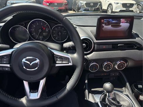 Used 2023 MAZDA MX-5 Miata Grand Touring RWD image 8