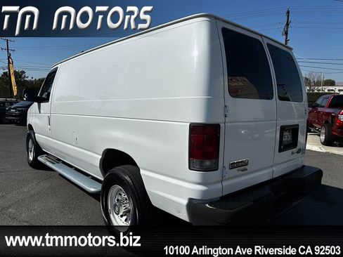 Used 2011 Ford E-250 and Econoline 250 w/ PWR Group image 4