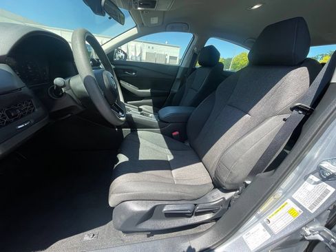 Used 2025 Honda Accord LX image 26