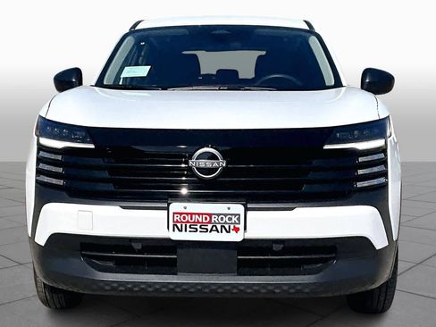 New 2026 Nissan Kicks S image 3