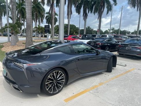 Used 2024 Lexus LC 500 Coupe w/ Dynamic Handling Package RWD image 7
