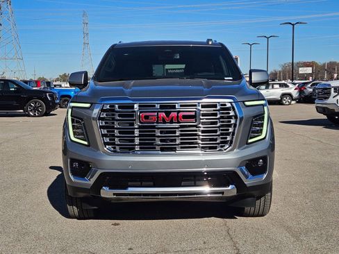 New 2026 GMC Yukon XL Denali w/ Sun & Power Step Package image 9