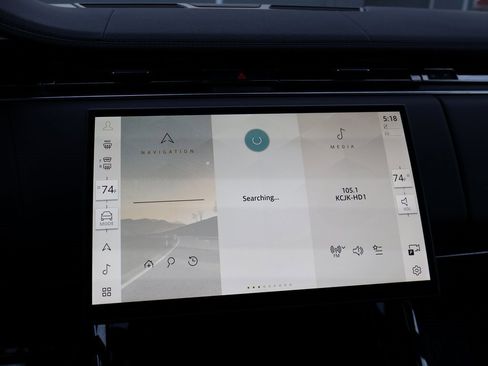 Used 2024 Land Rover Range Rover Sport Dynamic SE image 22