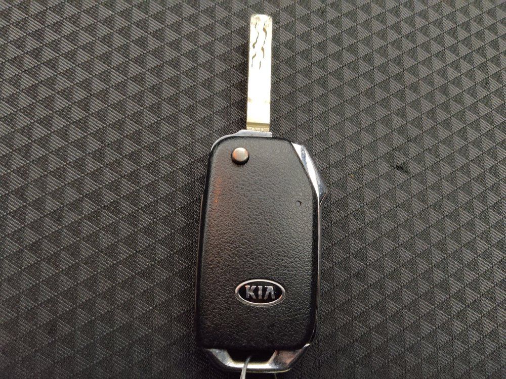 Used 2021 Kia Soul LX FWD image 32