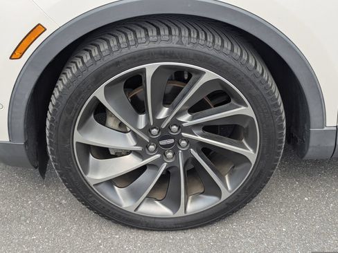 Used 2019 Lincoln Nautilus Reserve FWD image 40