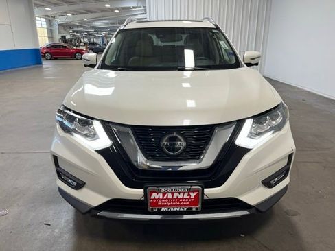 Used 2019 Nissan Rogue SL w/ Premium Package AWD/4WD image 8