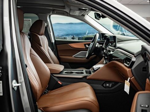 Used 2026 Acura MDX SH-AWD w/ Technology Package image 25