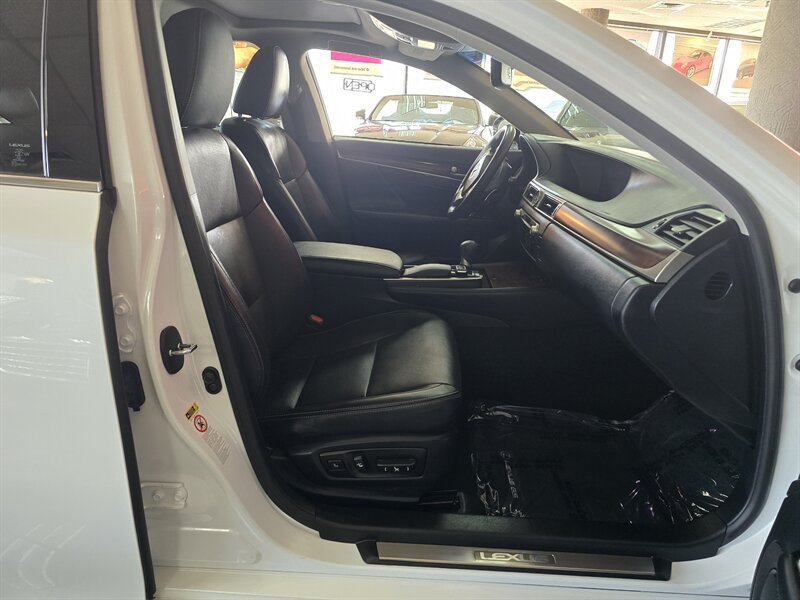 Used 2015 Lexus GS 350 AWD w/ Premium Package image 17