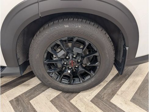 Used 2026 Nissan Armada PRO-4X AWD/4WD image 21