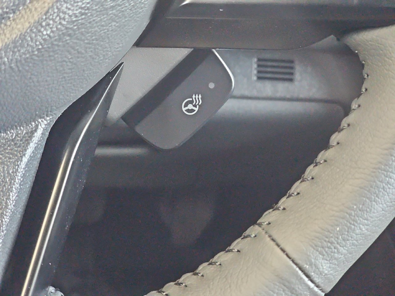 New 2026 Subaru Outback Premium AWD/4WD image 19