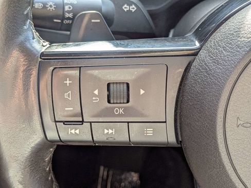 Used 2023 Nissan Rogue SV w/ SV Premium B Package FWD image 27