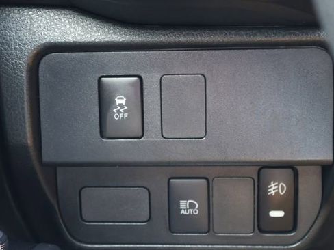 Used 2023 Toyota Tacoma SR w/ SR Convenience Package AWD/4WD image 14