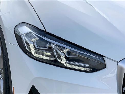 Used 2022 BMW X3 sDrive30i w/ Premium Package 2 image 27