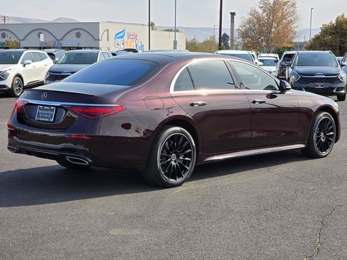 Certified 2022 Mercedes-Benz S 580 4MATIC Sedan w/ AMG Line Package image 5