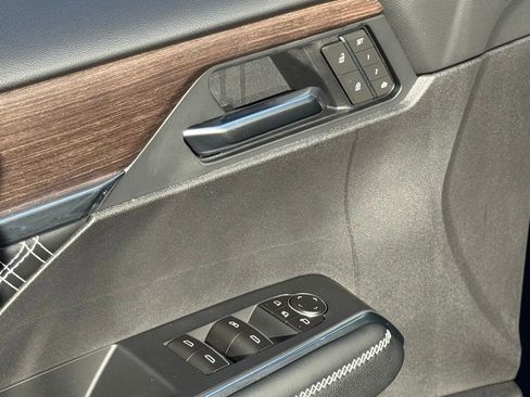 New 2026 GMC Acadia Denali w/ Super Cruise Package image 19