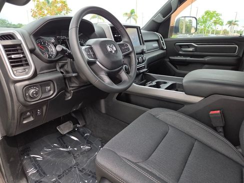 Used 2020 RAM 1500 Big Horn RWD image 28