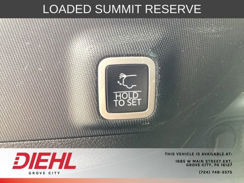 Used 2023 Jeep Grand Cherokee Summit AWD/4WD image 16