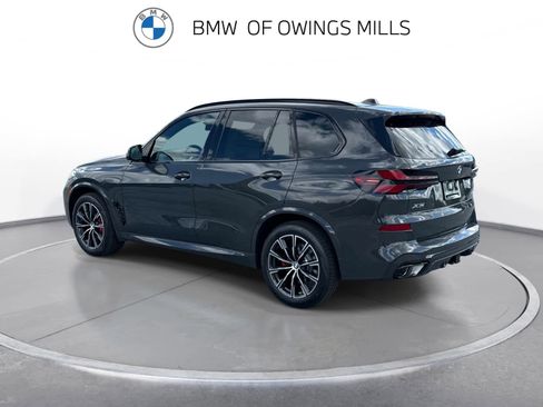 New 2026 BMW X5 xDrive40i w/ M Sport Package AWD/4WD image 6