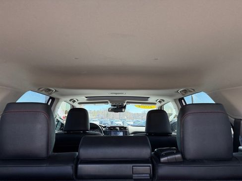 Used 2024 Toyota 4Runner TRD Off-Road Premium w/ Moonroof Package AWD/4WD image 24