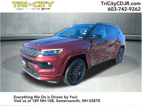 Used 2022 Jeep Compass High Altitude image 1