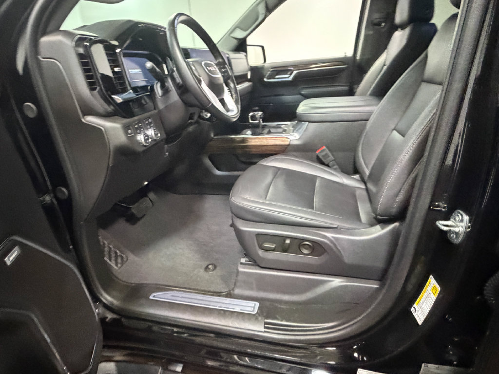 Used 2024 GMC Sierra 1500 Elevation w/ Elevation Premium Package AWD/4WD image 59