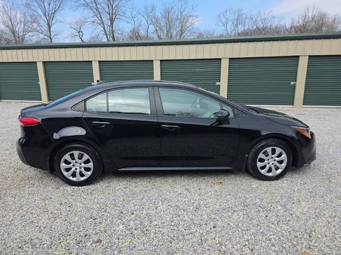 Certified 2024 Toyota Corolla LE image 7