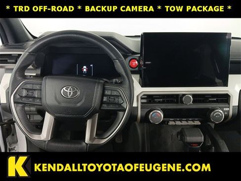 Used 2024 Toyota Tacoma TRD Off-Road image 8