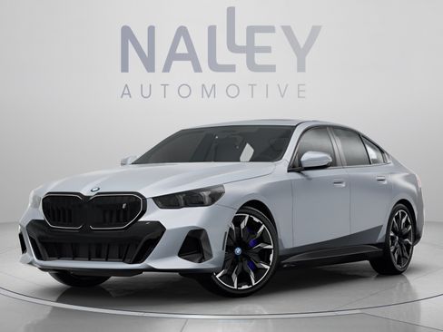 Used 2025 BMW i5 eDrive40i w/ M Sport Package RWD image 11