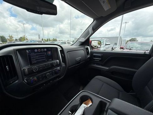 Used 2018 Chevrolet Silverado 1500 LT w/ All Star Edition AWD/4WD image 16