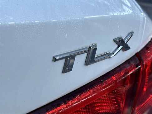 Used 2018 Acura TLX image 11