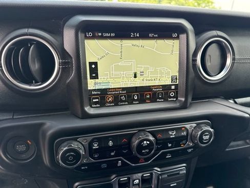 Used 2023 Jeep Wrangler Unlimited Sahara w/ Cold Weather Group AWD/4WD image 7