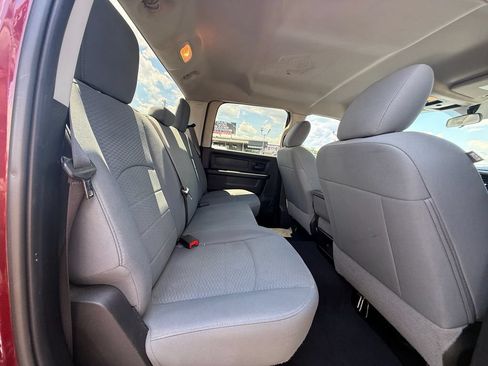 Used 2018 RAM 3500 Tradesman w/ Chrome Appearance Group AWD/4WD image 21